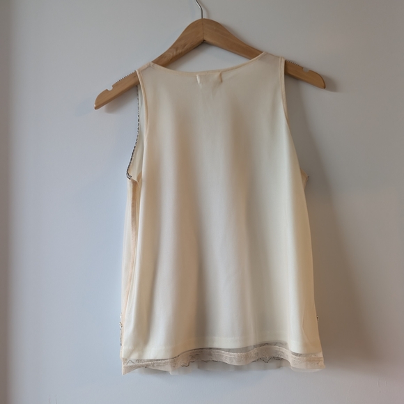 Embellished Ivory Sleeveless Top - Picture 5 of 5